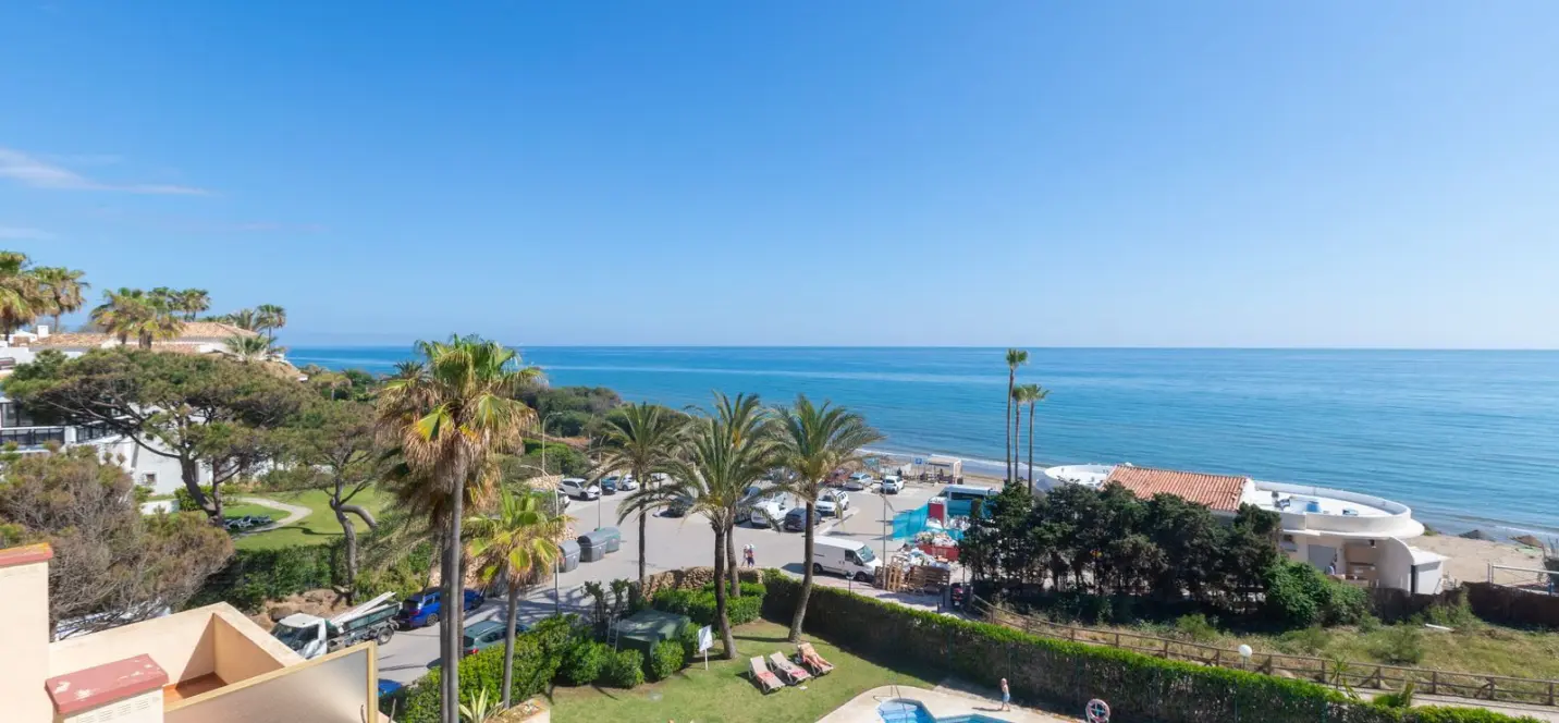 Продажа пентхауса в Elviria 0