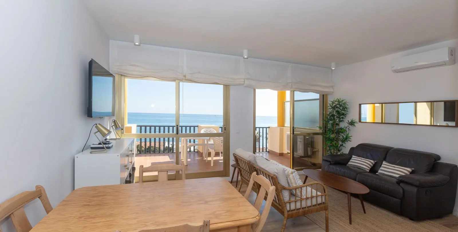 Venta de ático en Elviria 5