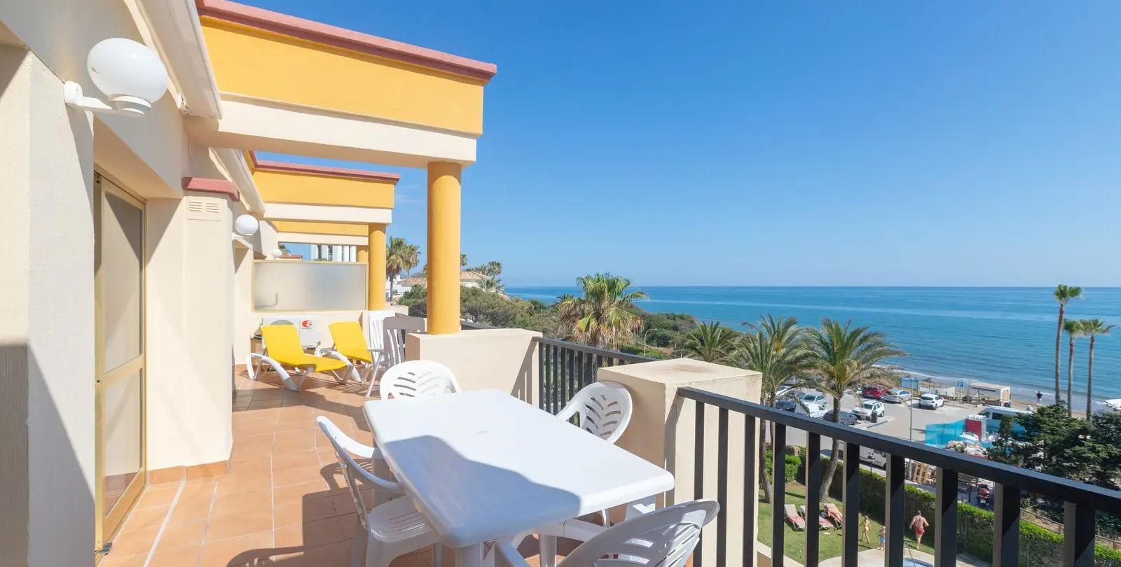Venta de ático en Elviria 32