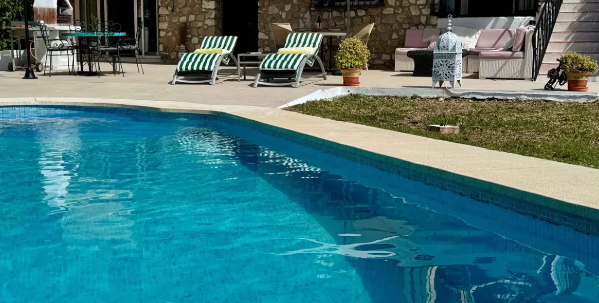 Sale of detached villa in Mijas 1