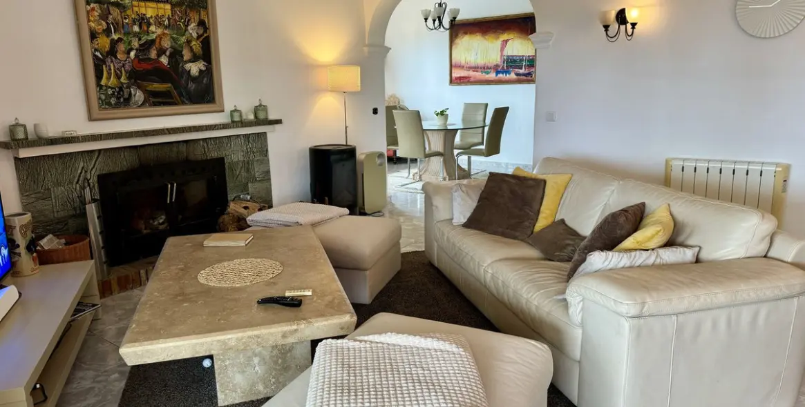 Продажа  отдельно стоящей виллы в Mijas 30