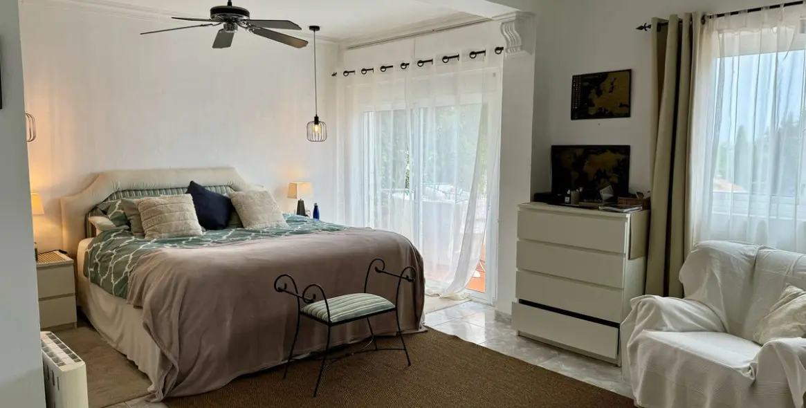 Продажа  отдельно стоящей виллы в Mijas 41