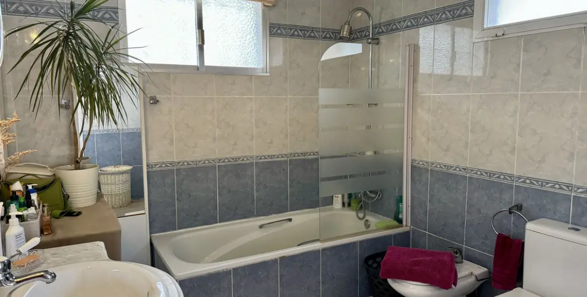 Продажа  отдельно стоящей виллы в Mijas 43