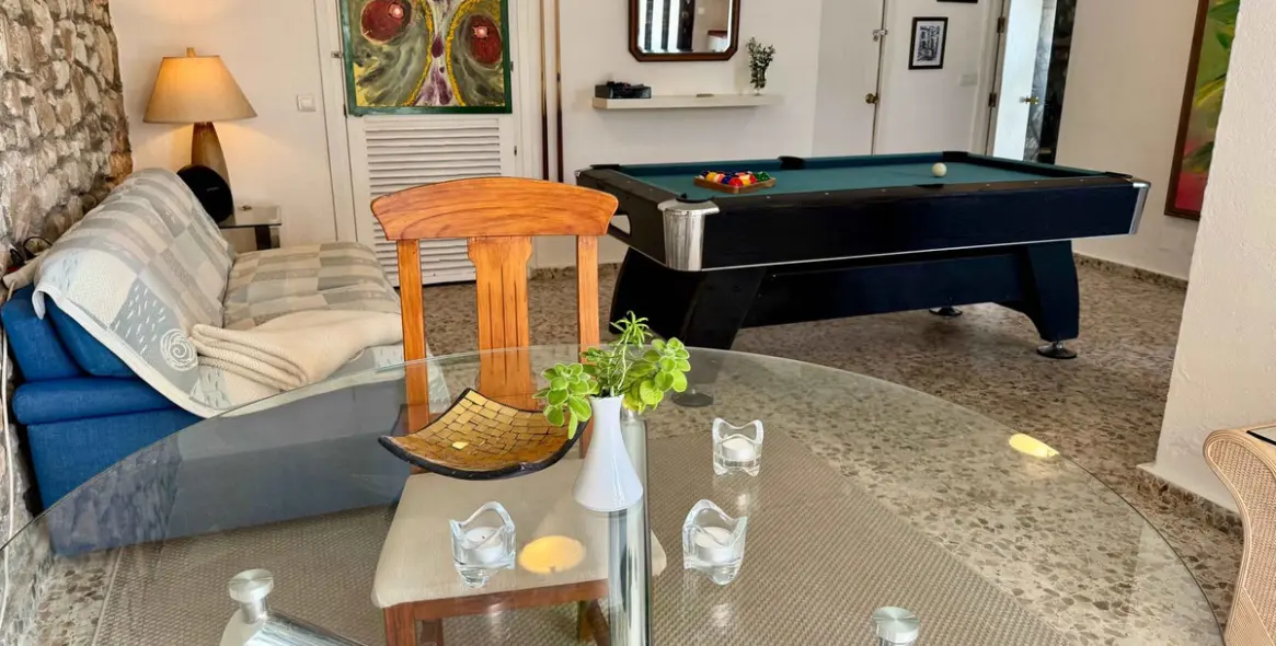 Продажа  отдельно стоящей виллы в Mijas 90