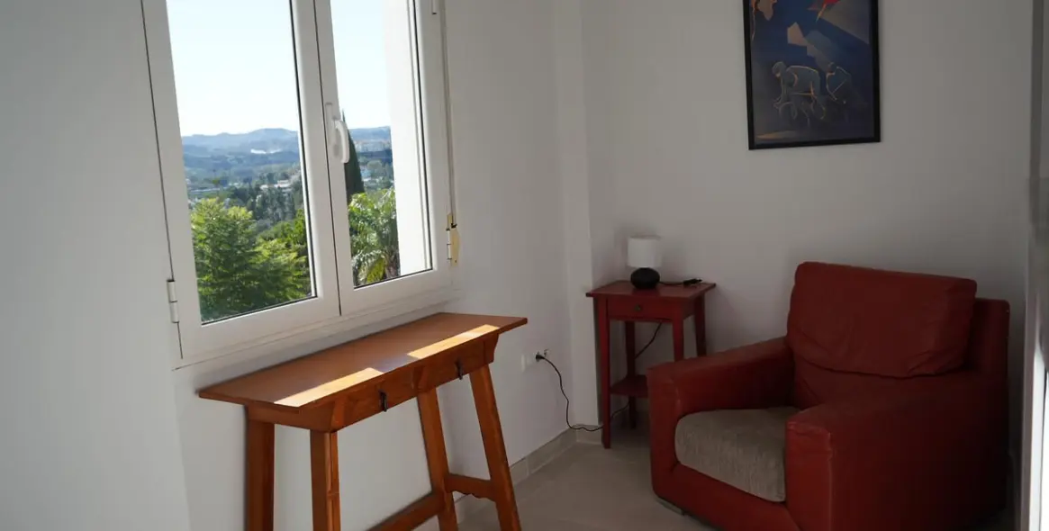 Sale of detached villa in Mijas Golf 25