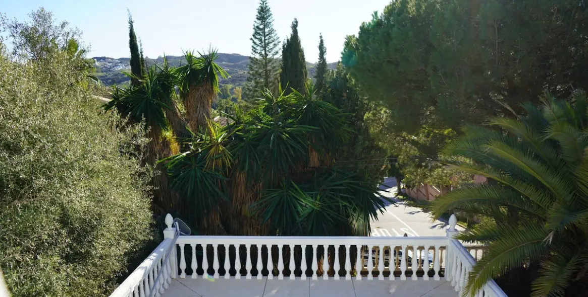 Sale of detached villa in Mijas Golf 30