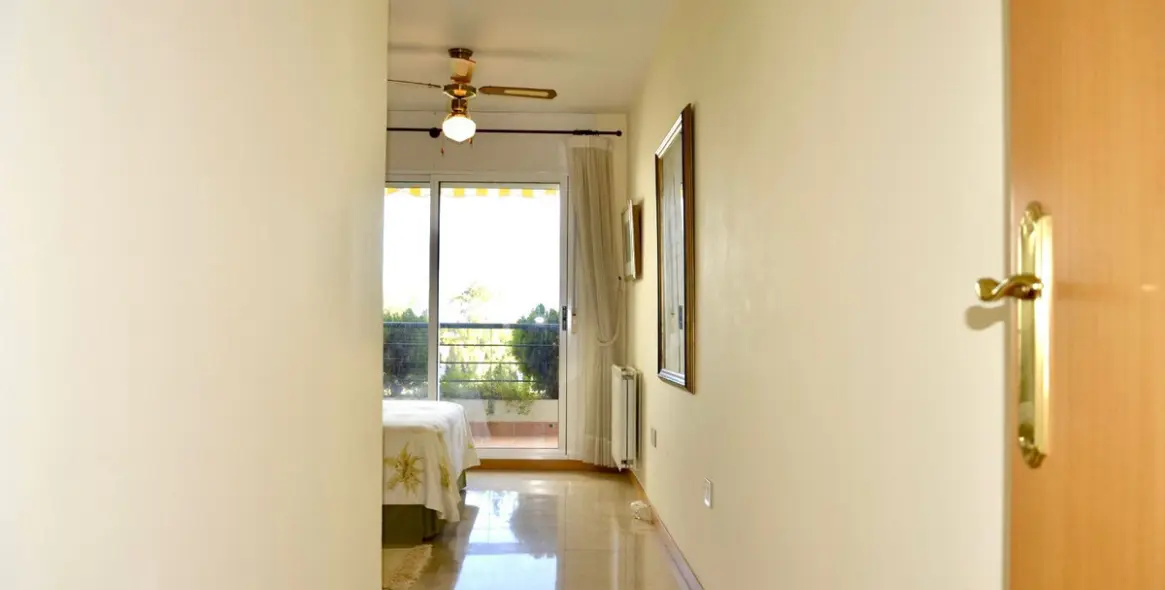 Venta de ático dúplex en Guadalmina Alta 31