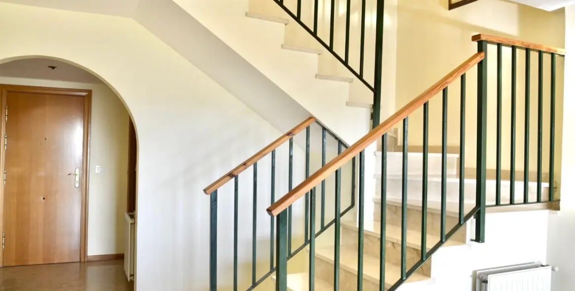 Venta de ático dúplex en Guadalmina Alta 38