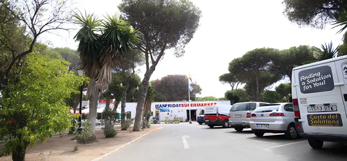 Venta de local comercial en Benamara 1