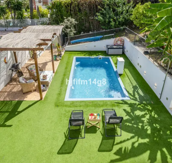 Detached villa R5169049