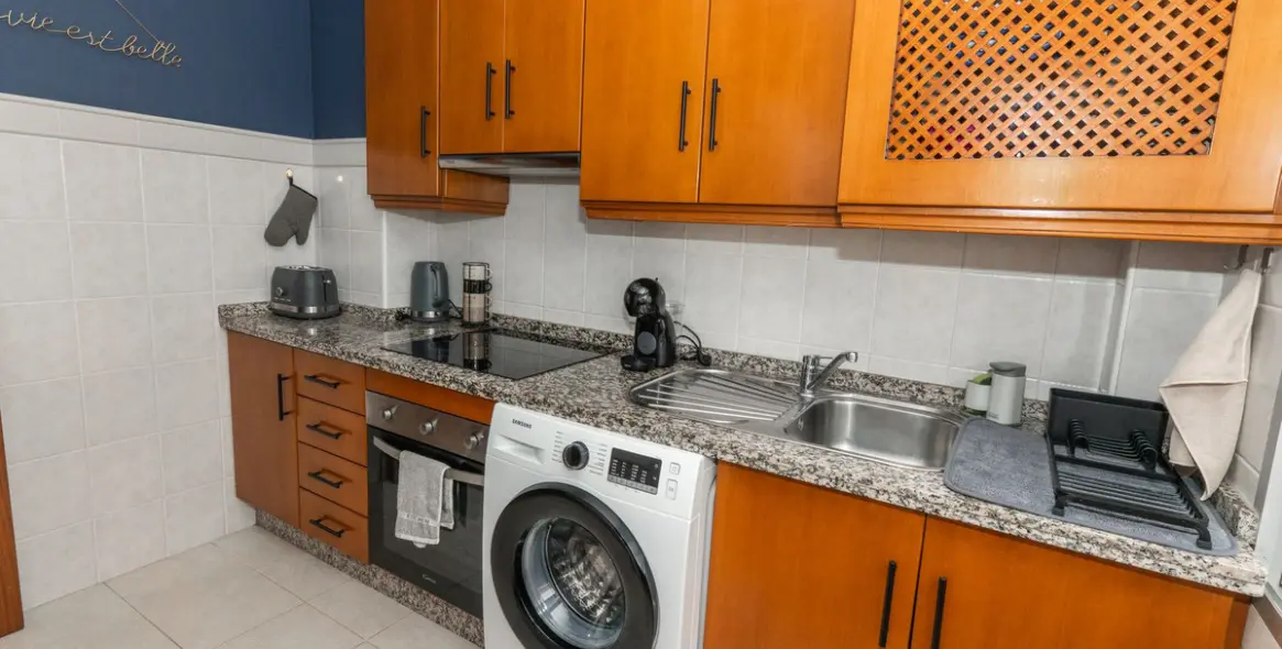 Venta de apartamento en planta media en Marbella 6