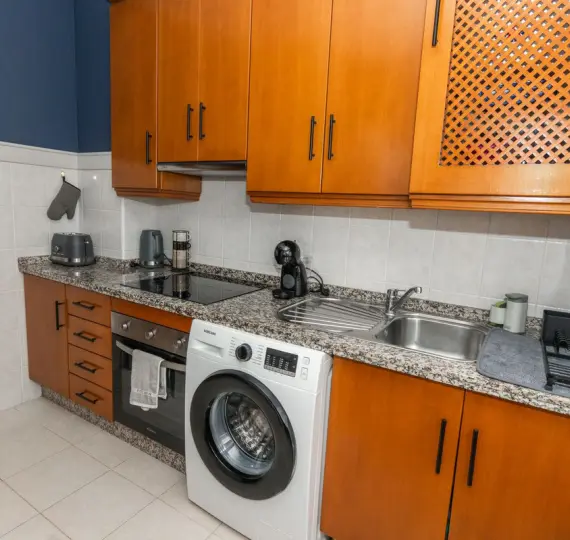 Продажа апартаментов на среднем этаже в Marbella