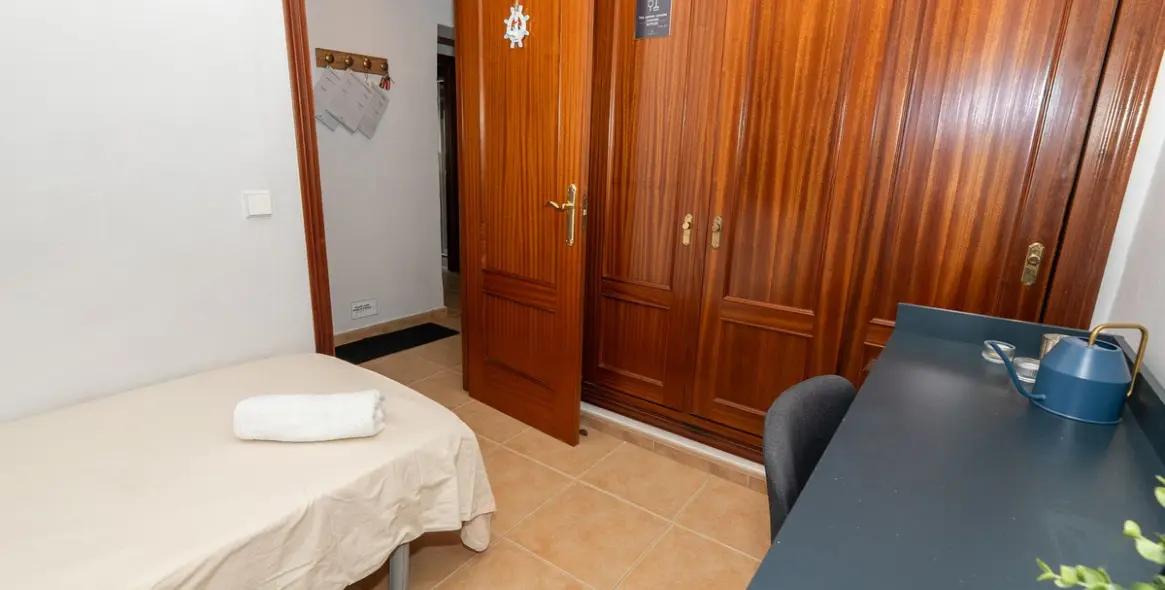 Venta de apartamento en planta media en Marbella 24