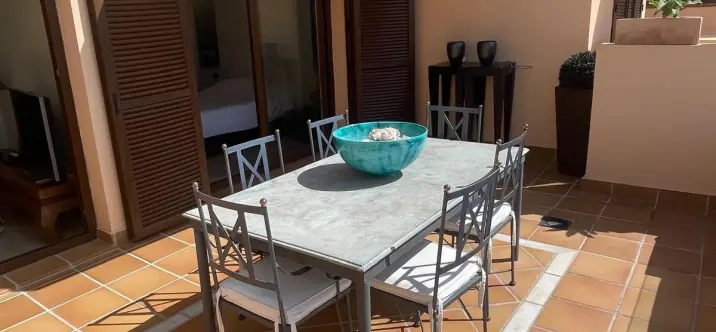 Продажа двухуровневого пентхауса в Estepona 2