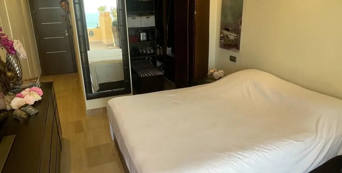 Продажа двухуровневого пентхауса в Estepona 5