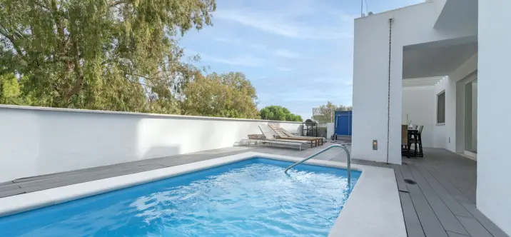 Продажа дома на две семьи в Torremuelle 1