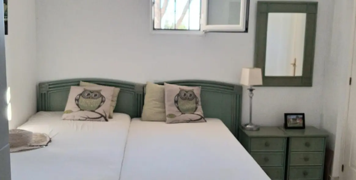 Sale of detached villa in Calahonda 31