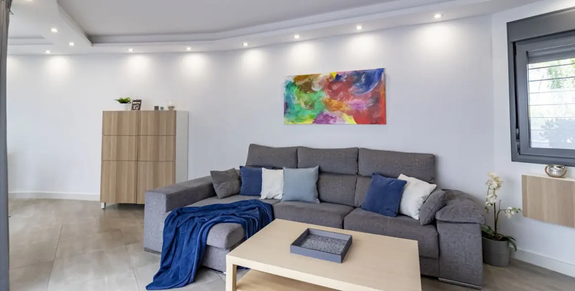 Sale of semi-detached house in San Pedro de Alcántara 35
