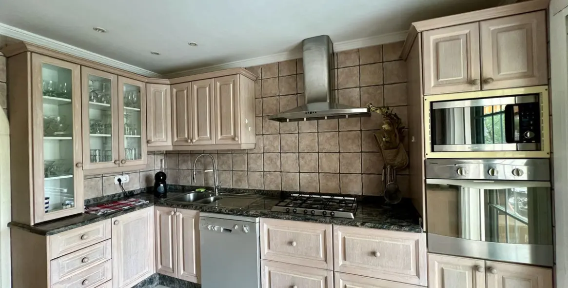 Продажа  отдельно стоящей виллы в Mijas Golf 6