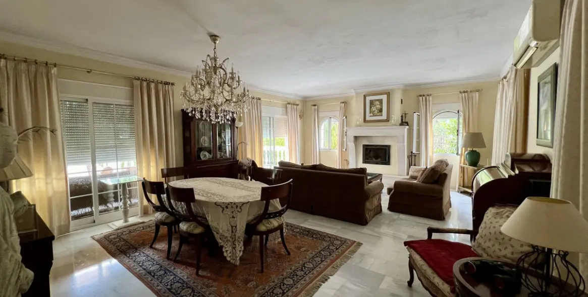 Продажа  отдельно стоящей виллы в Mijas Golf 9