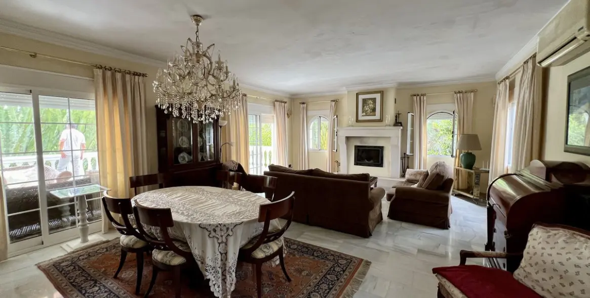 Продажа  отдельно стоящей виллы в Mijas Golf 12