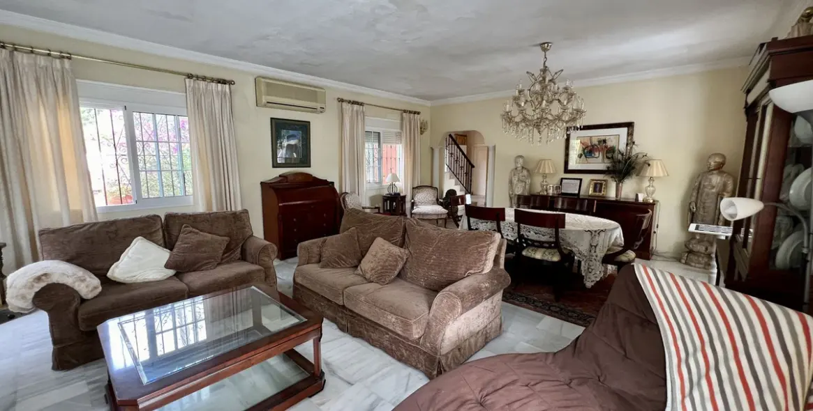 Продажа  отдельно стоящей виллы в Mijas Golf 13