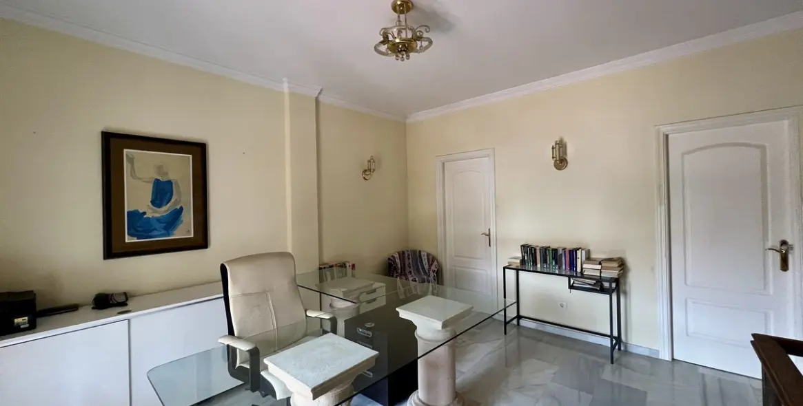 Продажа  отдельно стоящей виллы в Mijas Golf 14