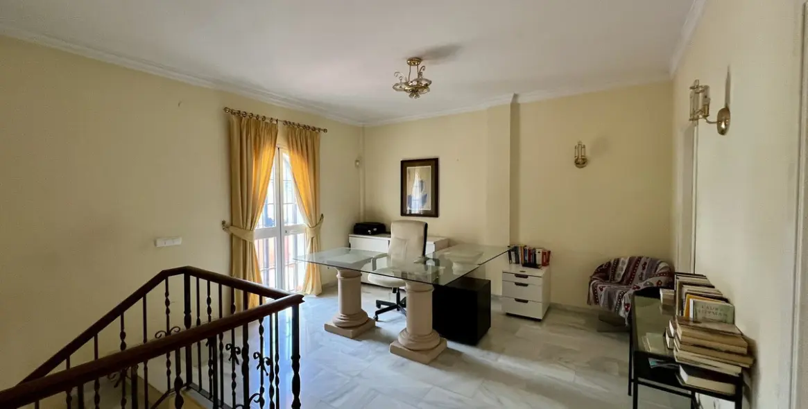 Продажа  отдельно стоящей виллы в Mijas Golf 15