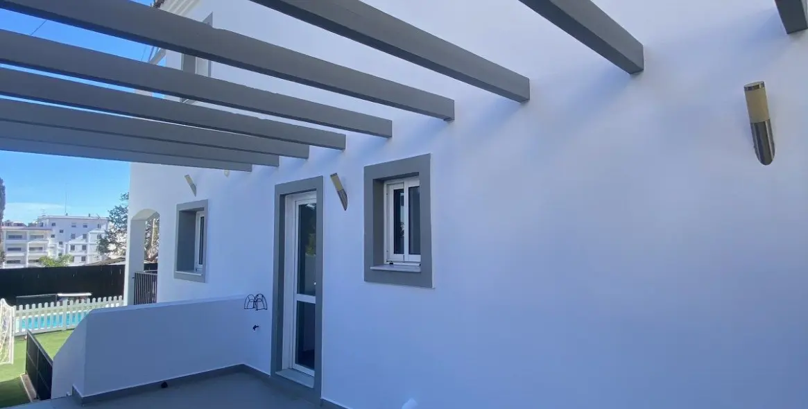 Продажа  отдельно стоящей виллы в Torremolinos 6