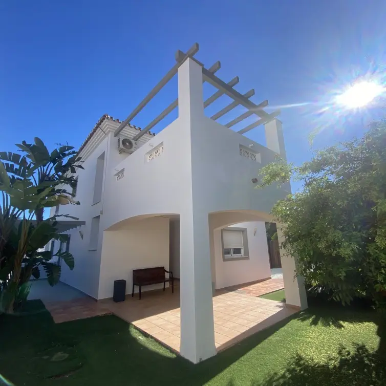 Sale of detached villa in Torremolinos
