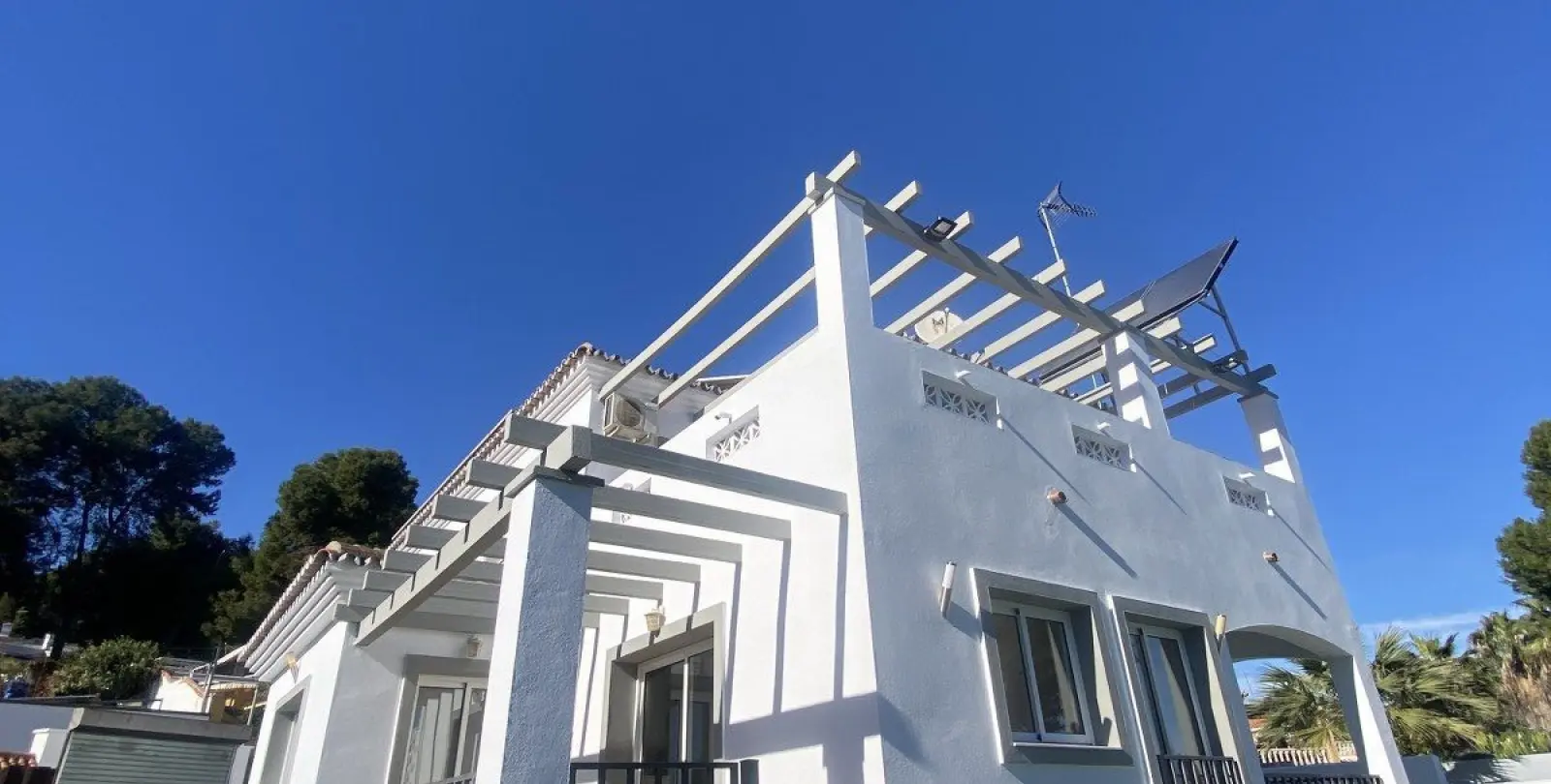 Sale of detached villa in Torremolinos 10