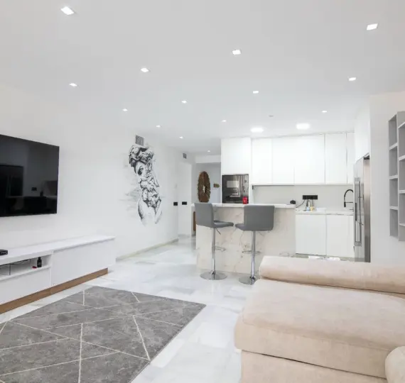 Апартаменты на среднем этаже R5016367