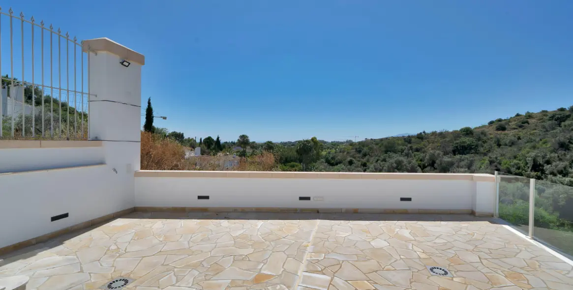 Продажа  отдельно стоящей виллы в Marbella (район Marbella) 6