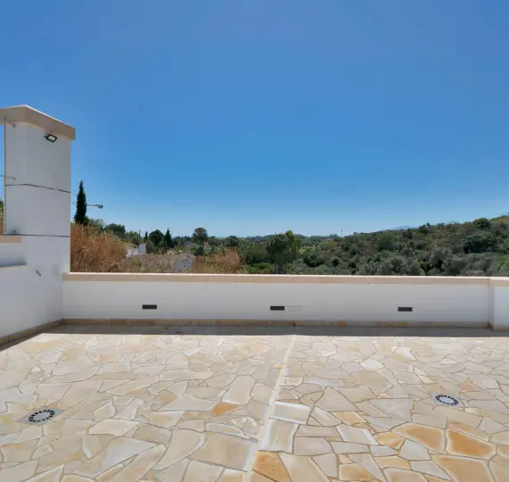 Oтдельно стоящая вилла R5047948