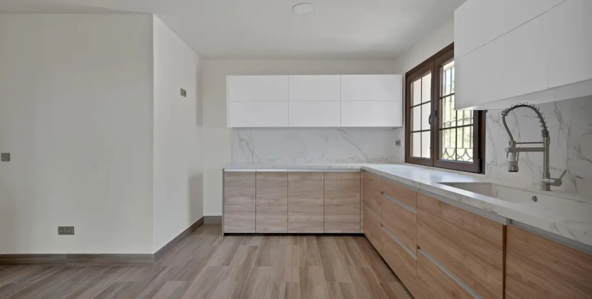 Продажа  отдельно стоящей виллы в Marbella (район Marbella) 13