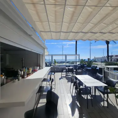 Venta de restaurante en Torreguadiaro