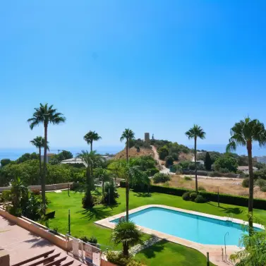 Venta de apartamento en planta media en Fuengirola