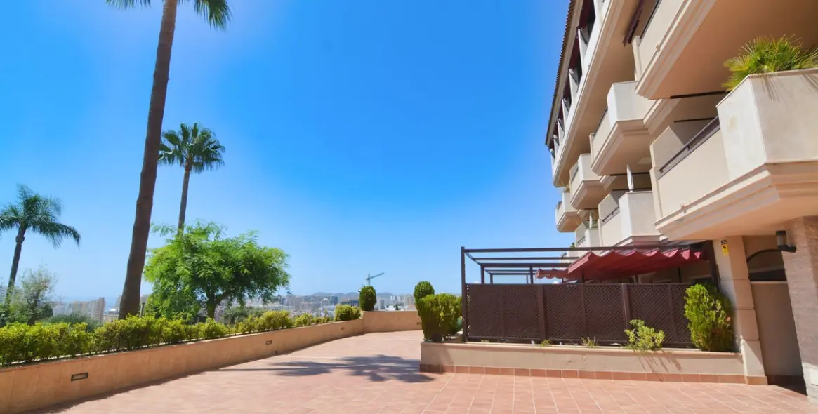 Продажа апартаментов на среднем этаже в Fuengirola 35