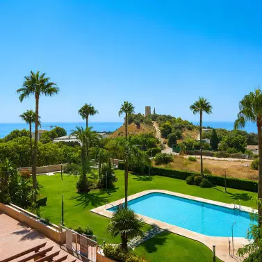 Venta de apartamento en planta media en Fuengirola