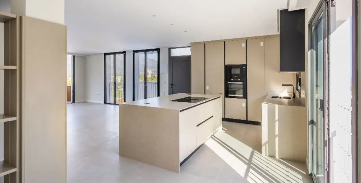 Sale of penthouse in Nueva Andalucía 2