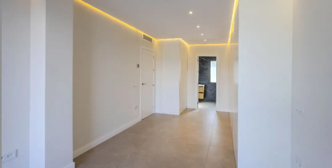 Sale of penthouse in Nueva Andalucía 10