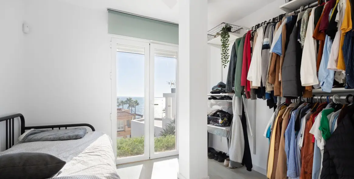 Sale of detached villa in El Faro 7