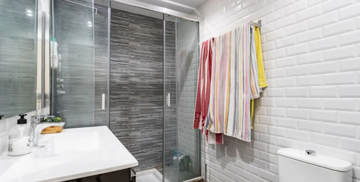 Sale of detached villa in El Faro 27