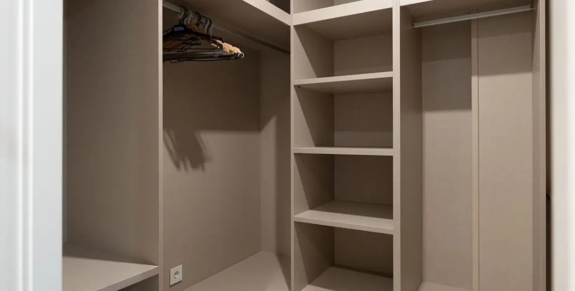 Venta de apartamento en planta baja en Estepona 15