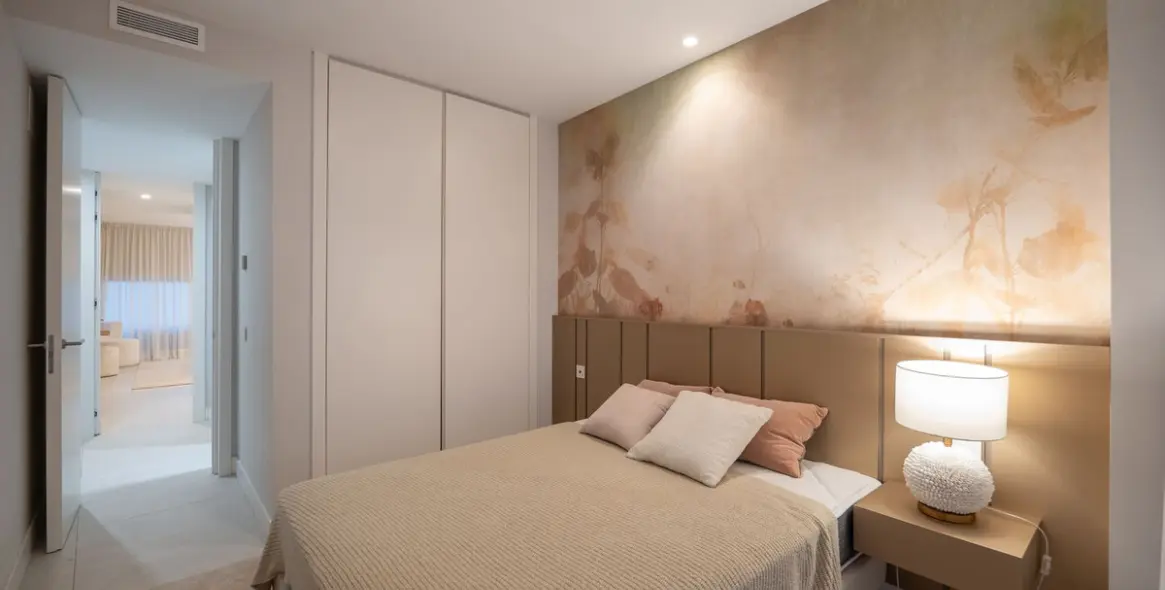 Venta de apartamento en planta baja en Estepona 17