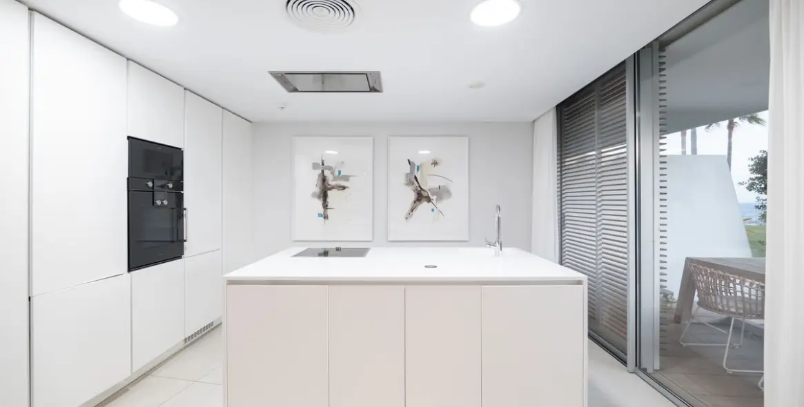 Venta de apartamento en planta baja en Estepona 4