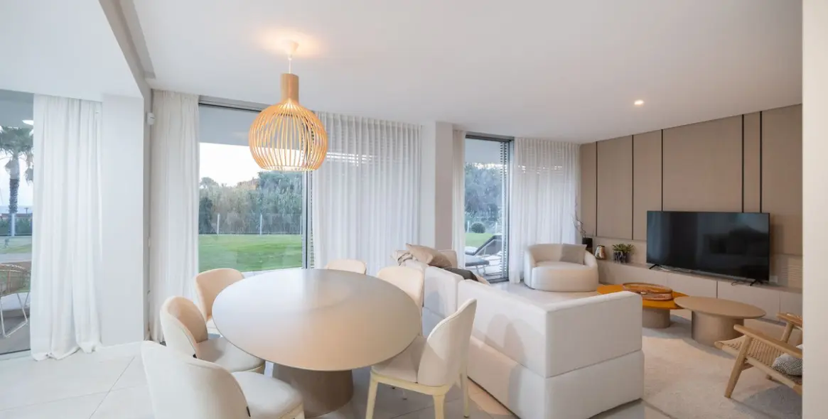 Sale of ground floor apartment in Estepona 7