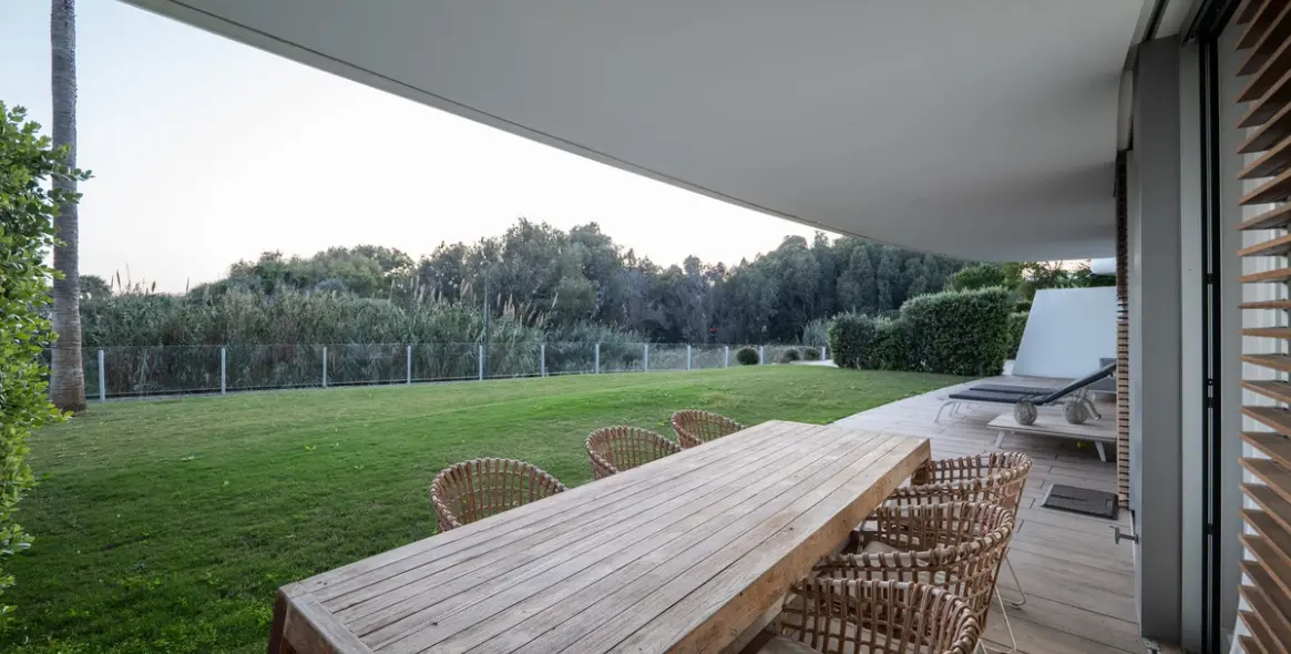 Venta de apartamento en planta baja en Estepona 24
