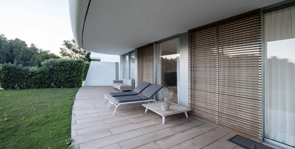 Venta de apartamento en planta baja en Estepona 26