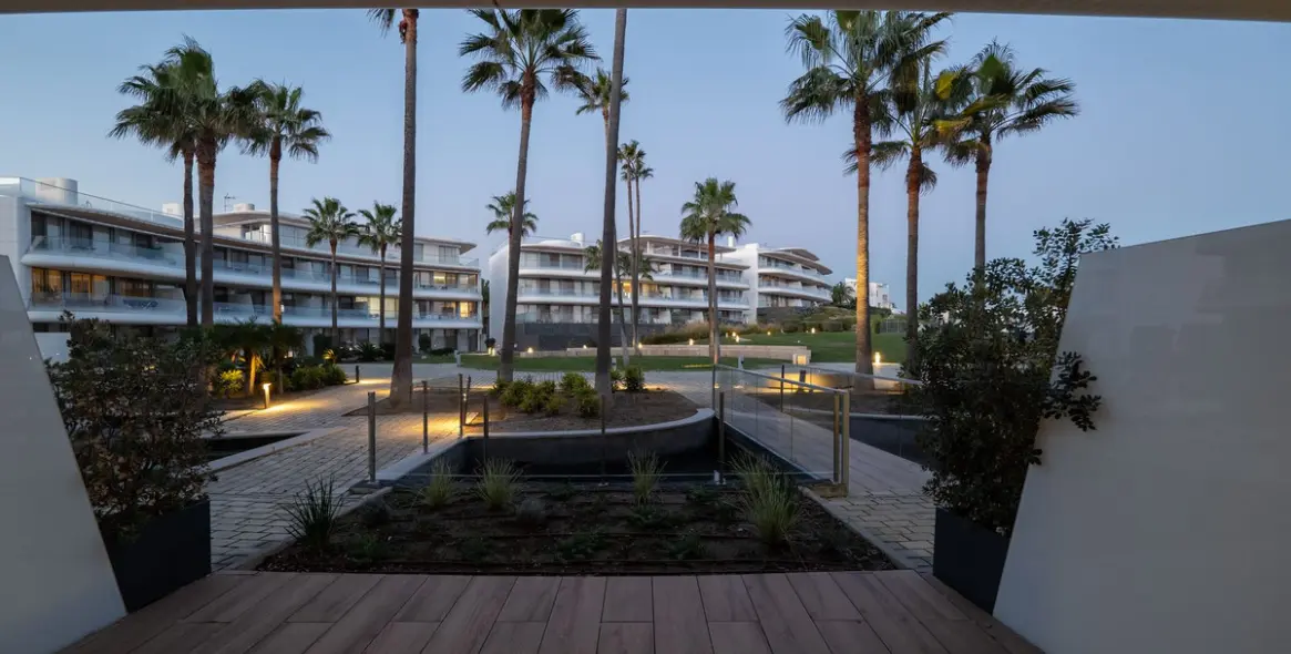 Venta de apartamento en planta baja en Estepona 29